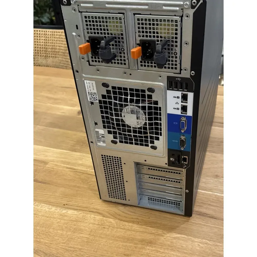 Dell Poweredge T310 Server 1x X3430 2.53 GHz 4 GB Ram No OS No HDD. Tested Works